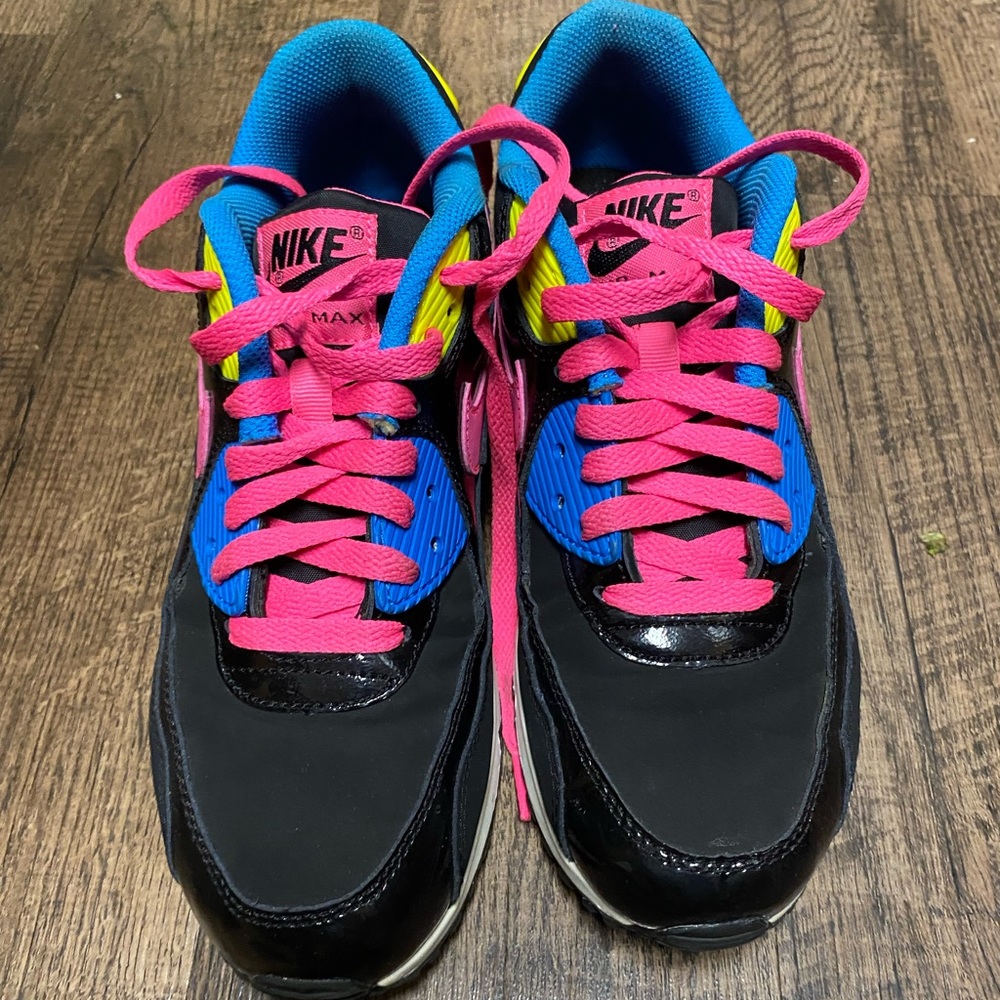 Nike AIRMAX pretty size 8 sneakers